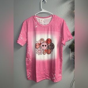 Only have in short sleeve for now but very cute